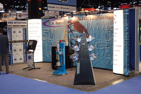 Pre-owned 10' x 20' Interlocking Carpeting Tiles